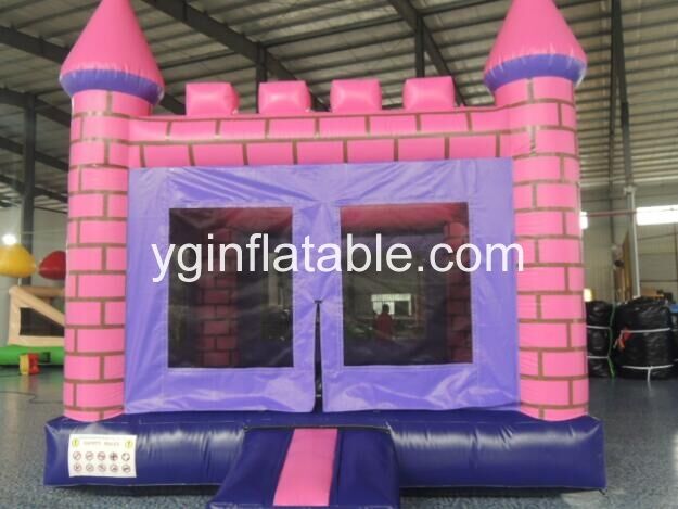 Some tips about buying an inflatable castle Some tips about buying an inflatable castle