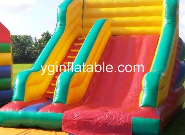 Do not set up inflatable slides when windy Do not set up inflatable slides when windy